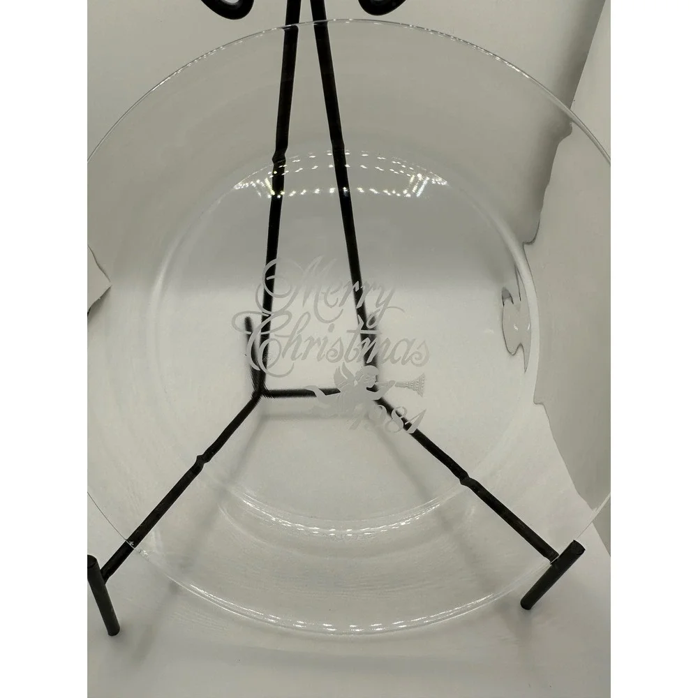 Vintage Figi's Merry Christmas 1981‎ crystal Plate Arcoroc Holiday Collectible